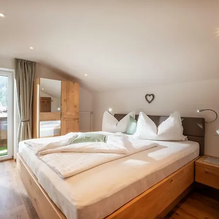 Haus Schlechter Apartman