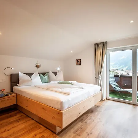 Haus Schlechter Apartmán *